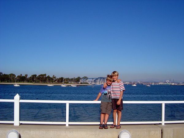 Glorietta Anchorage in background